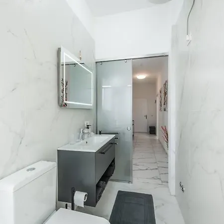 Kilian Apartment